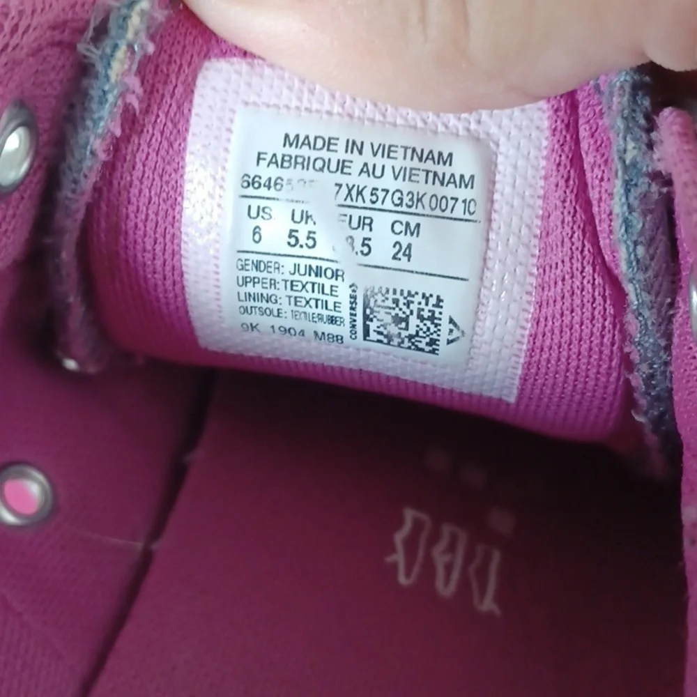 Converse All Stars Women's Size 7.5/Mens size 6 Gray And Pink - Picture 4 of 6